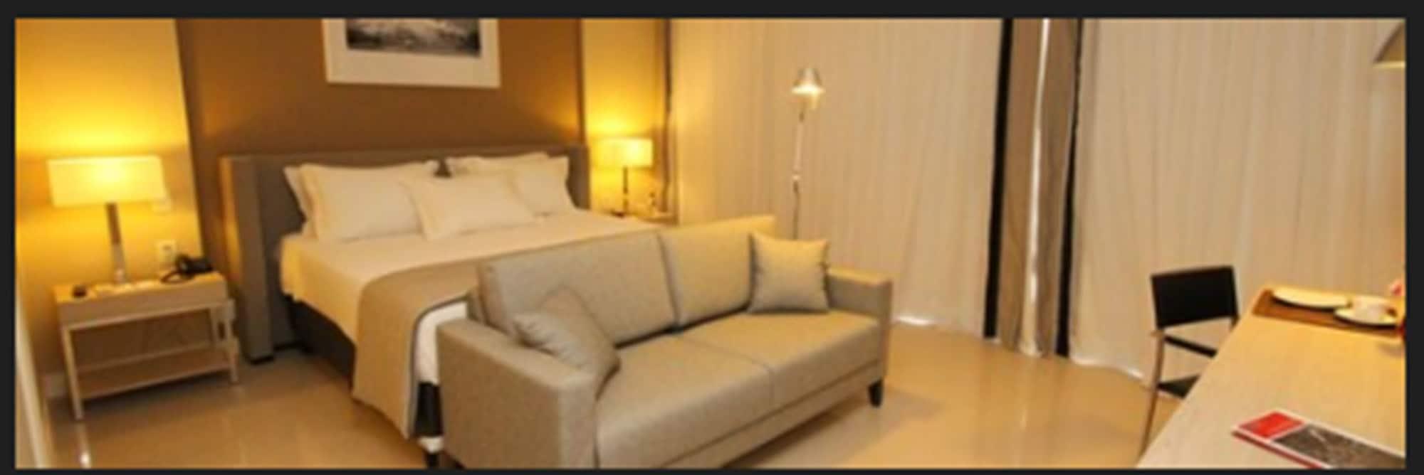 Promenade Link Barra Da Tijuca Hotel 4*